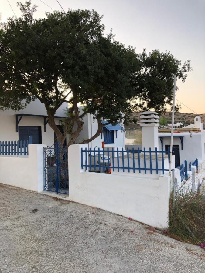 Araζω, Irakleia Family Home Buitenkant foto